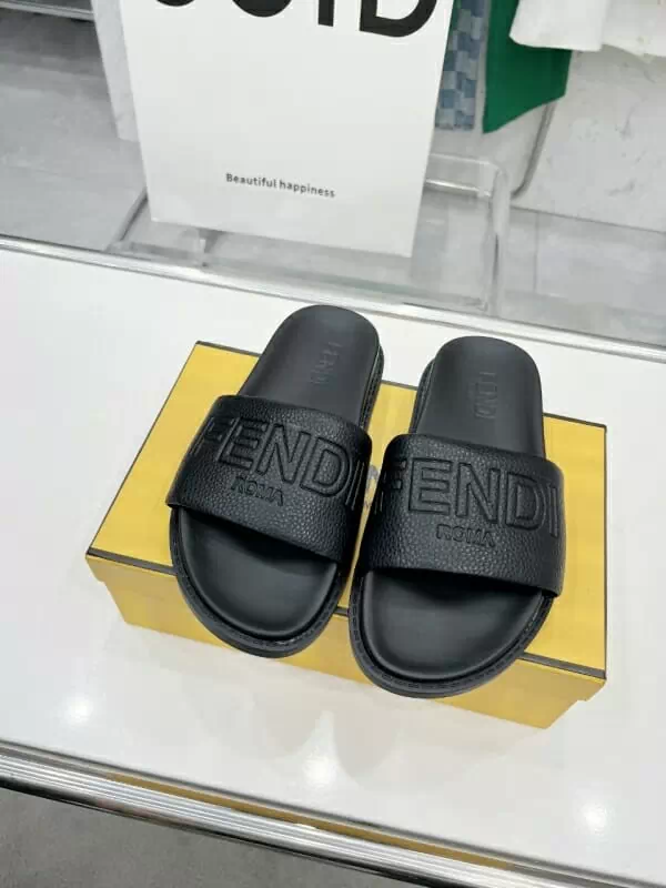 fendi chaussons pour femme s_12252752